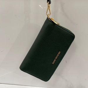 Michael Kors Large Leather Smartphone Wristlet Wallet Phoneholder 
Racing Green